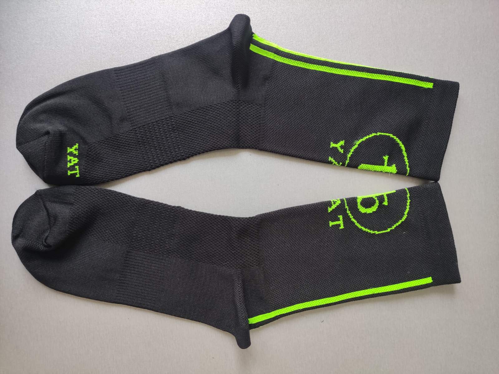 Bold Black & Lime - Image 4